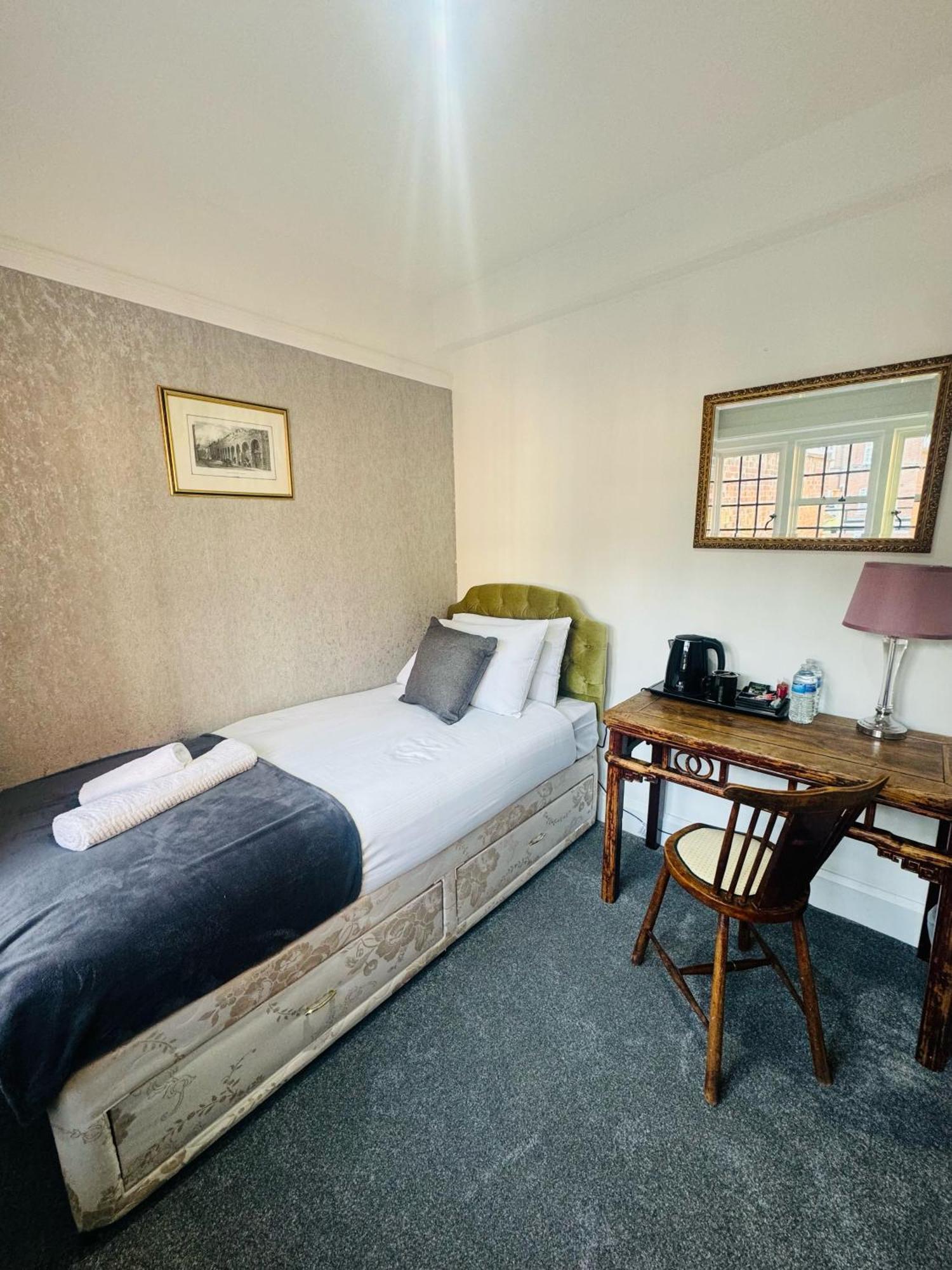 Juniper Berry Hotel Southampton Luaran gambar